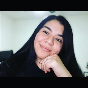 Meet your Posher, Celina